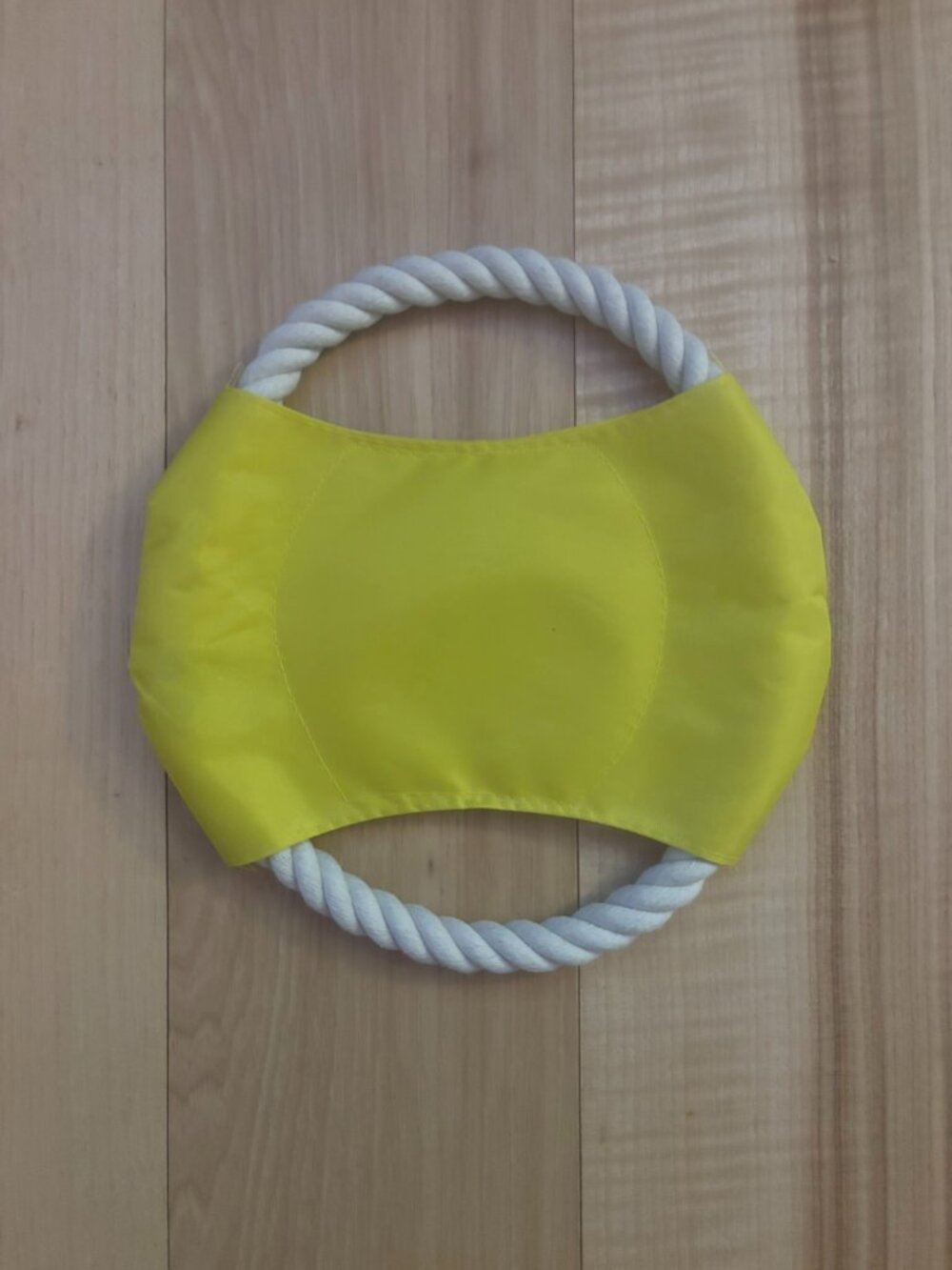 Flying Rope Disc/Chewing Frisbee Dog Toy - Picture 2 of 3